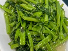 -小海豚•老字号海鲜餐厅(天涯店)