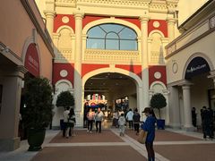 -佛罗伦萨小镇广佛名品奥特莱斯(疏港路店)