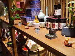 零售区-一叶一世界·素食餐厅(锦华万达店)