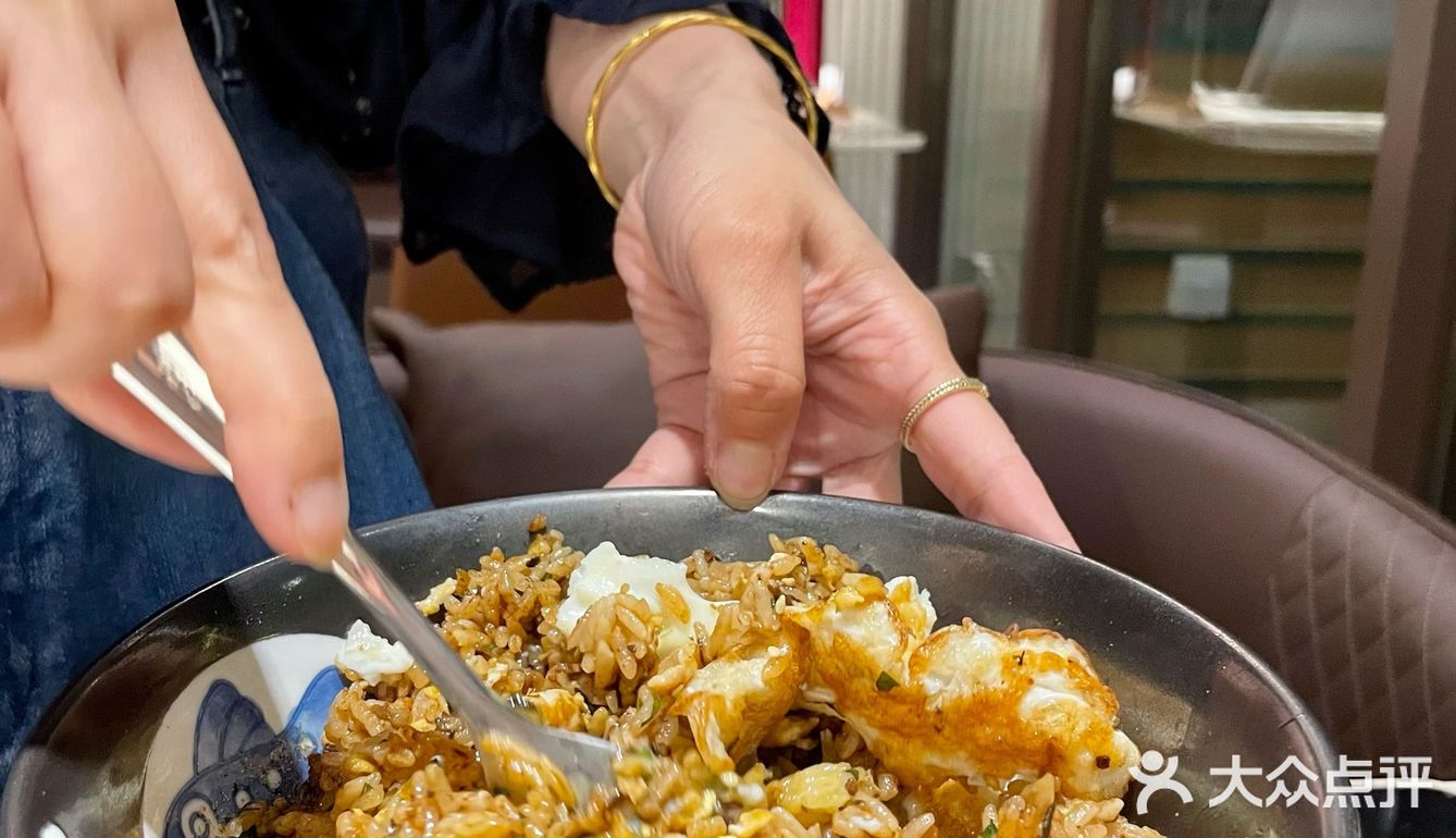 棒呆了！ 超大超豪华法式西餐厅