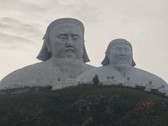 -可汗山