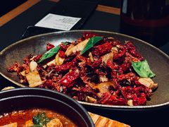 -Ameigo梅果·云贵川bistro(长宁来福士店)