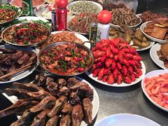 -八一好吃街·高品美食广场