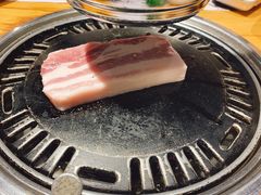 -唯成•韩国炭火烤肉 유성고기