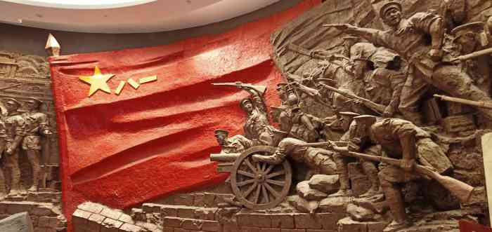 南昌八一起义纪念馆-"英雄城市的标志性建筑之一,大楼还是挺雄伟.