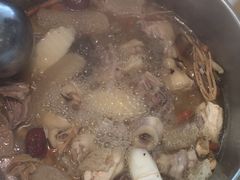 -拾里椰乡·海南椰子鸡(珠影星光城店)