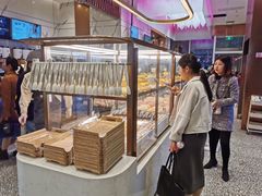 面包甜点陈列柜-奈雪的茶(印象城店)