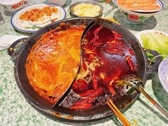 -肖婷姐大铁锅重庆火锅(南湖店)