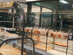 面包甜点陈列柜-面包新语(上地华联店)