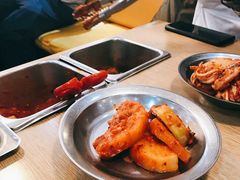 萝卜泡菜-神仙雪浓汤(弘大店)