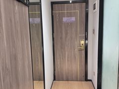 -柏曼酒店(广州长隆旅游度假区汉溪长隆地铁站店)