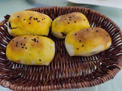 -马尔龙新疆饭店·清真(瑞景店)