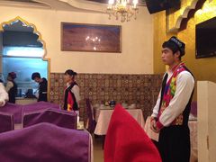 -马尔龙新疆饭店·清真(瑞景店)