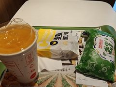 -麦当劳(杭州三花国际店)