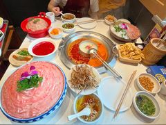 -周师兄大刀腰片火锅(磁器口直营店)