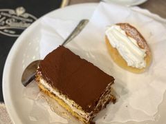 -Gran Caffè Giuliani