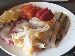 -小天鹅戴斯酒店鲸鲨百汇创作料理