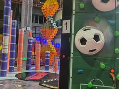 -嗨翻Hi-Fun竞技主题乐园·蹦床亲子生日轰趴(国光1937店)