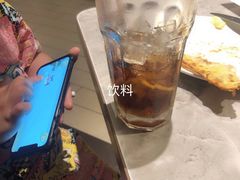 尊赏丝滑奶茶（热）-必胜客(东营万达店)