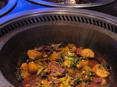 -山河屯铁锅炖鲜鹅·东北菜(开发区一店)
