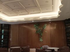 -麓湖国际水疗