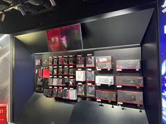 -ROG玩家国度(美罗城店)