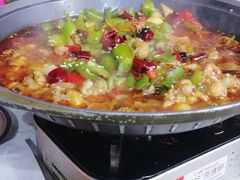 -海盗船. 龙虾烧烤. 酒馆
