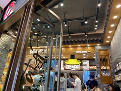 大堂-茶颜悦色(金茂览秀城LG层外街店)