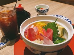 -小山日本料理(兴业太古汇店)
