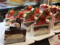 -罗森尼娜(德思勤店)