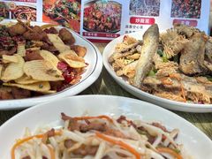 -丹水桥地锅鱼·翘嘴鲌·地方特色全鱼宴(丹江口大坝店)