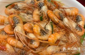 Steamed Small River Shrimp