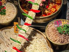 -毛肚向右·川渝毛肚王(经开永旺店)