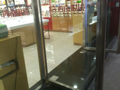 -西南眼镜·蔡司·依视路战略合作店(南街店)