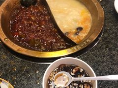 -小天鹅火锅·一线江景洪鼎旗舰店(洪崖洞店)