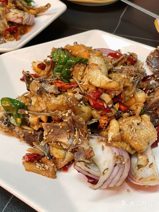 许哥东北烧烤·铁丳烤串·宫后夹肉(繁花中心店)炒鸡架图片