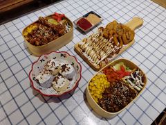 元气卤肉便当-万能料理屋(钟鼓岭路店)