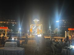 -亚龙湾希尔顿自助餐厅·海鲜·烧烤·沙滩BBQ·现场乐队