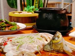 -莲餐厅·湖北菜·潜江小龙虾店(愚园路店)