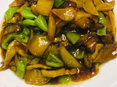 地三鲜-嘎吧锅私家菜馆(新村十区店)
