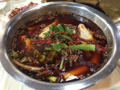 -曾老幺鱼庄(龙华商厦店)