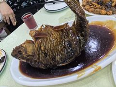 罾蹦鲤鱼-奥华餐厅·老张记(台基厂店)