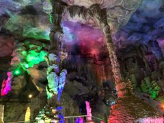 -泰安地下龙宫景区