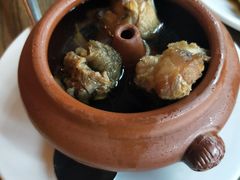 汽锅鸡-翠湖湾海鲜音乐餐厅