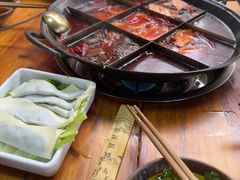 -正南齊北重庆老火锅(光华村直营店)