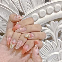 -Touch Nail·品质·美甲美睫