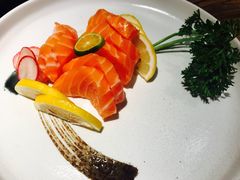 三文鱼刺身-萤初高端日料王(曲江银泰店)