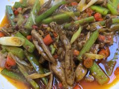 -雷祖芳老妈蹄花店