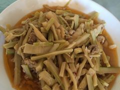 -天乐农家鱼头王(天目湖店)