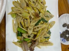 -下梅人家土菜馆(历史文化餐厅度假区店)